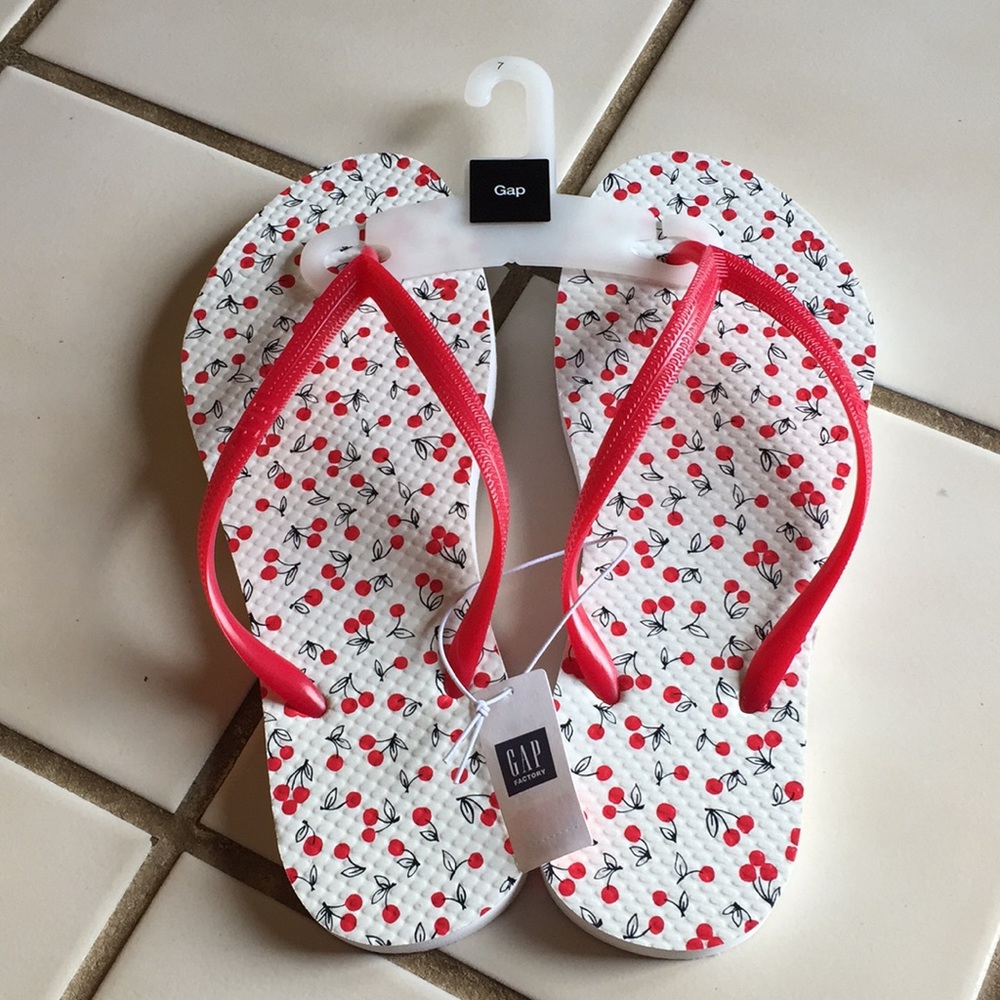 Gap flip flop